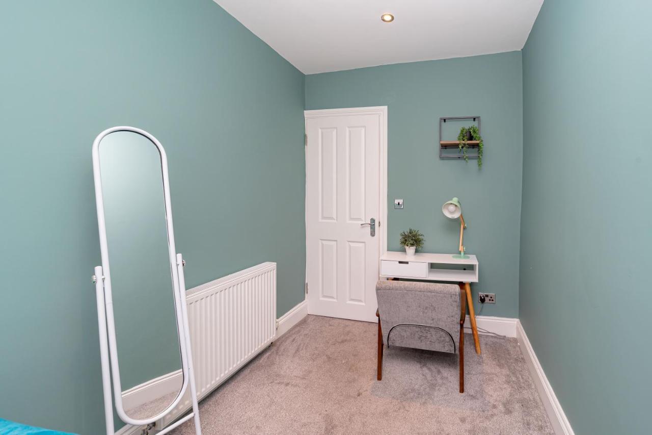 Apartment Sunny 2 Bedroom Flat Moments Away From Sleep 6 Brighton